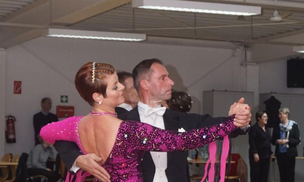 Regina und Anton Decker III S-Standard, 13.1.2018, Heimturnier