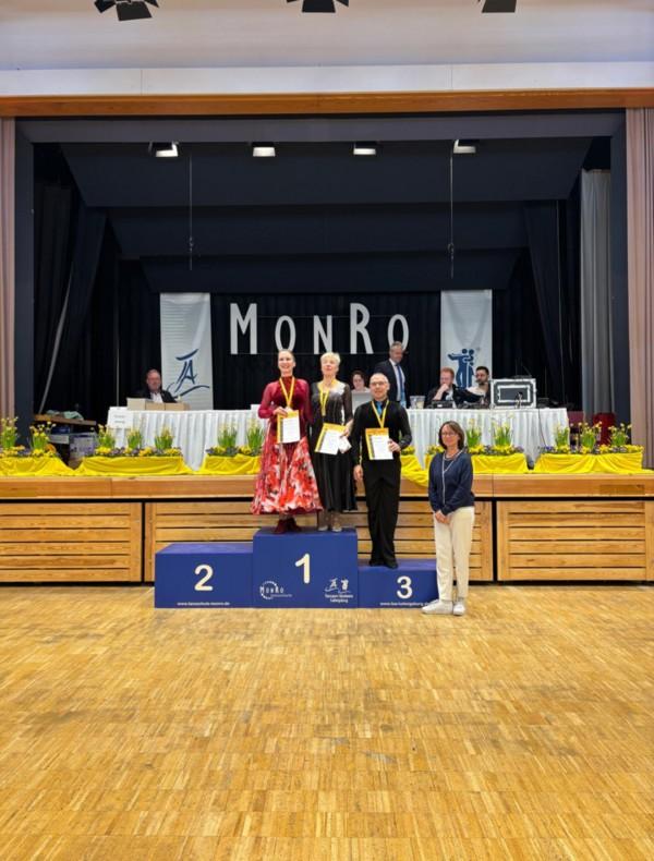 Beate und Michael auf dem Podest